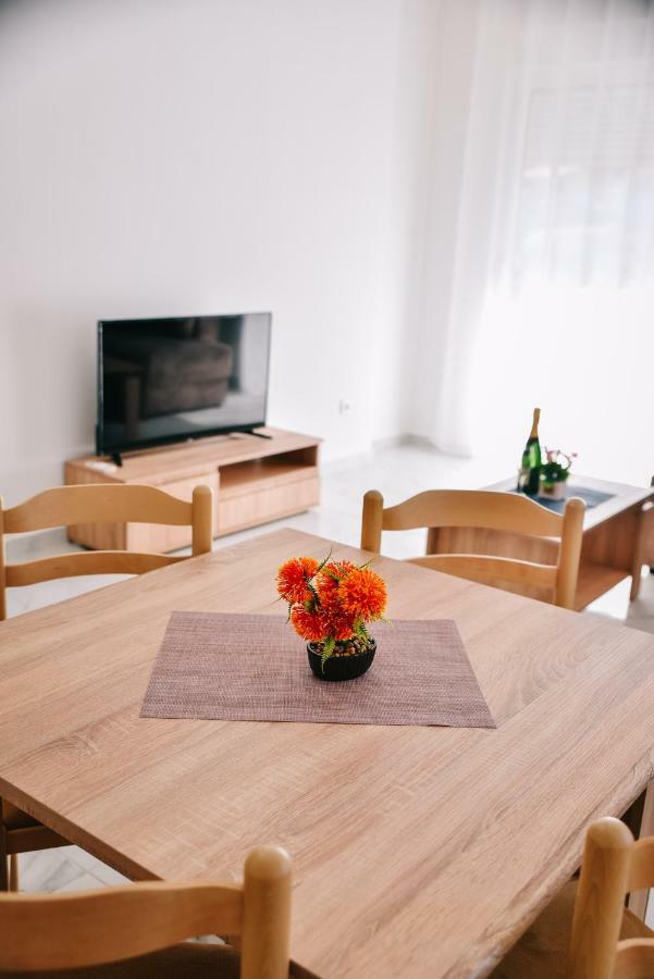 Riva Luxury Apartamento Ulcinj Exterior foto